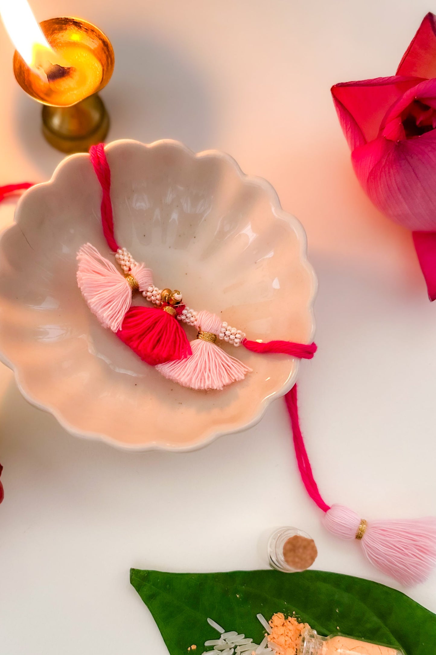 Gulaabi Rakhi