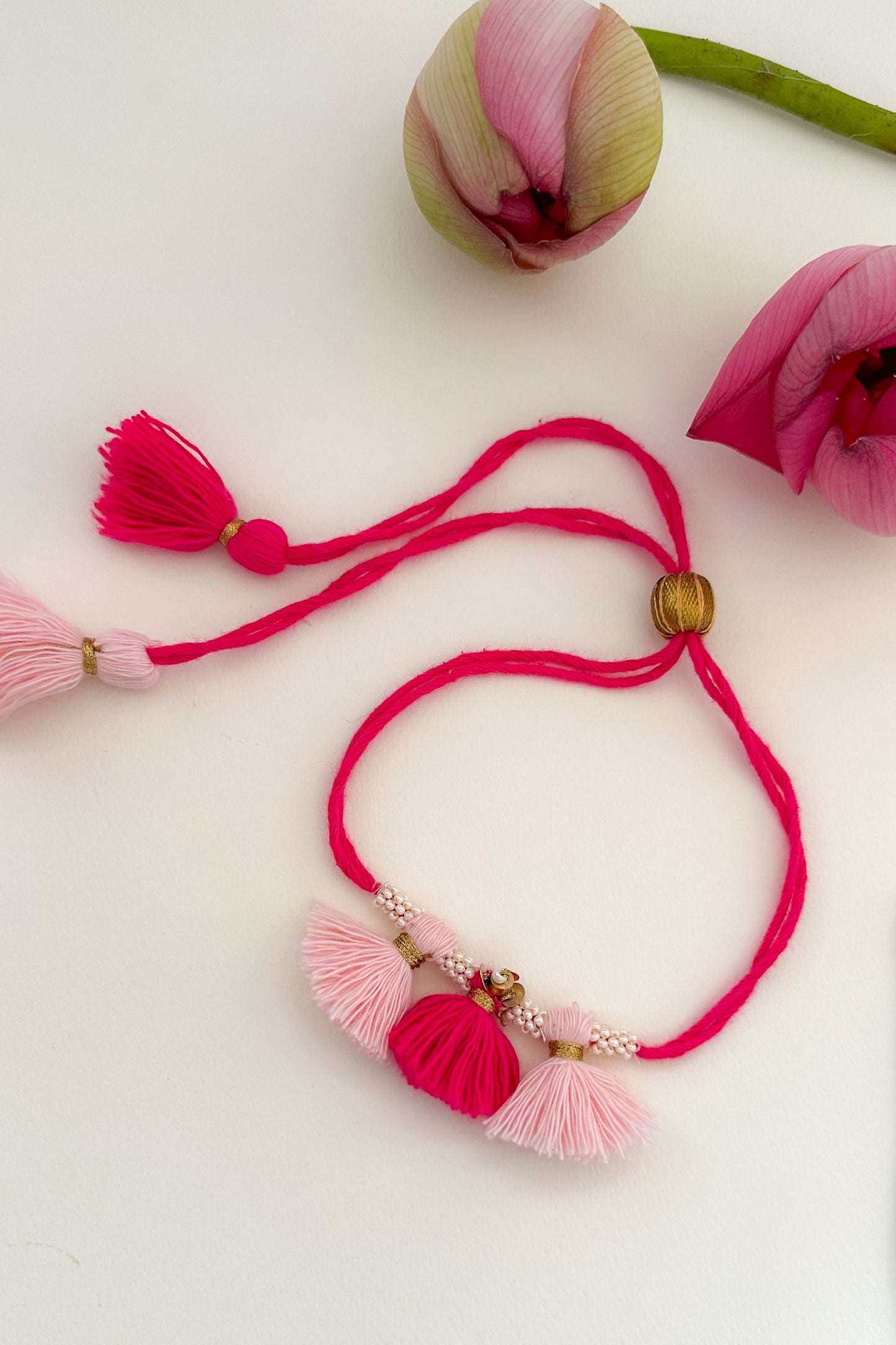 Gulaabi Rakhi