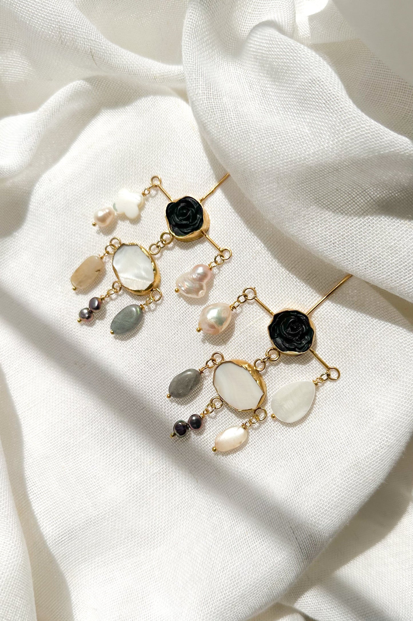Rose & Pearl Balance Earring
