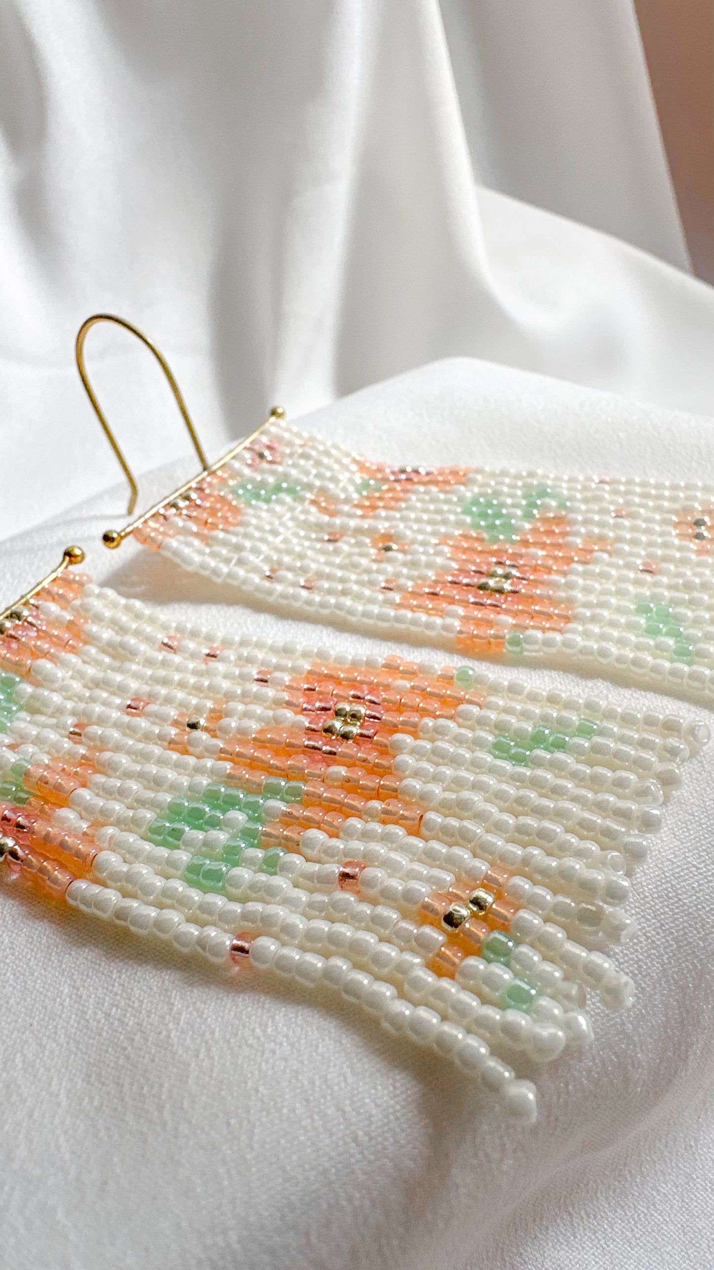 Fleur Fringe earring- Ivory