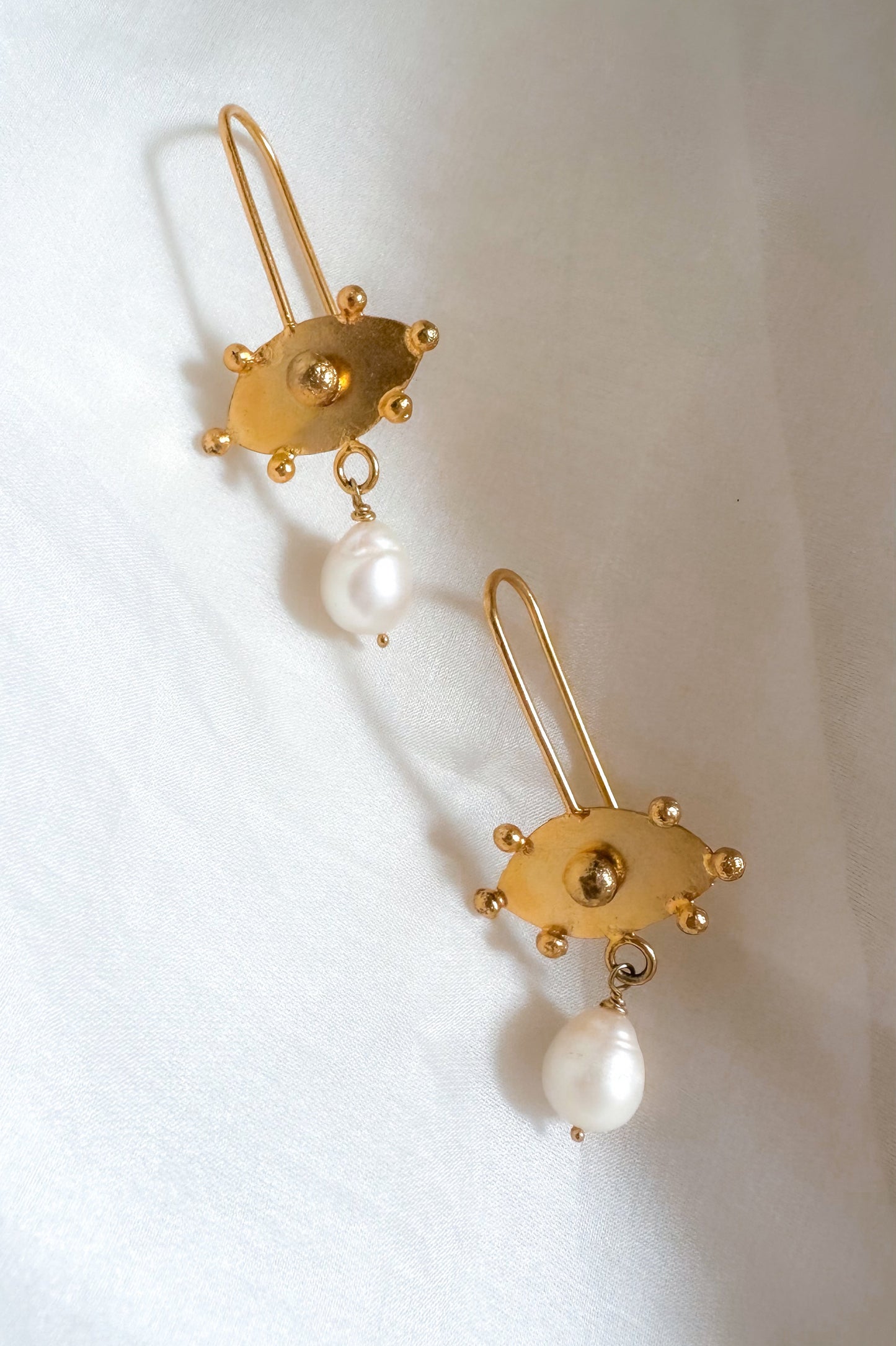 Naina Pearl Drop