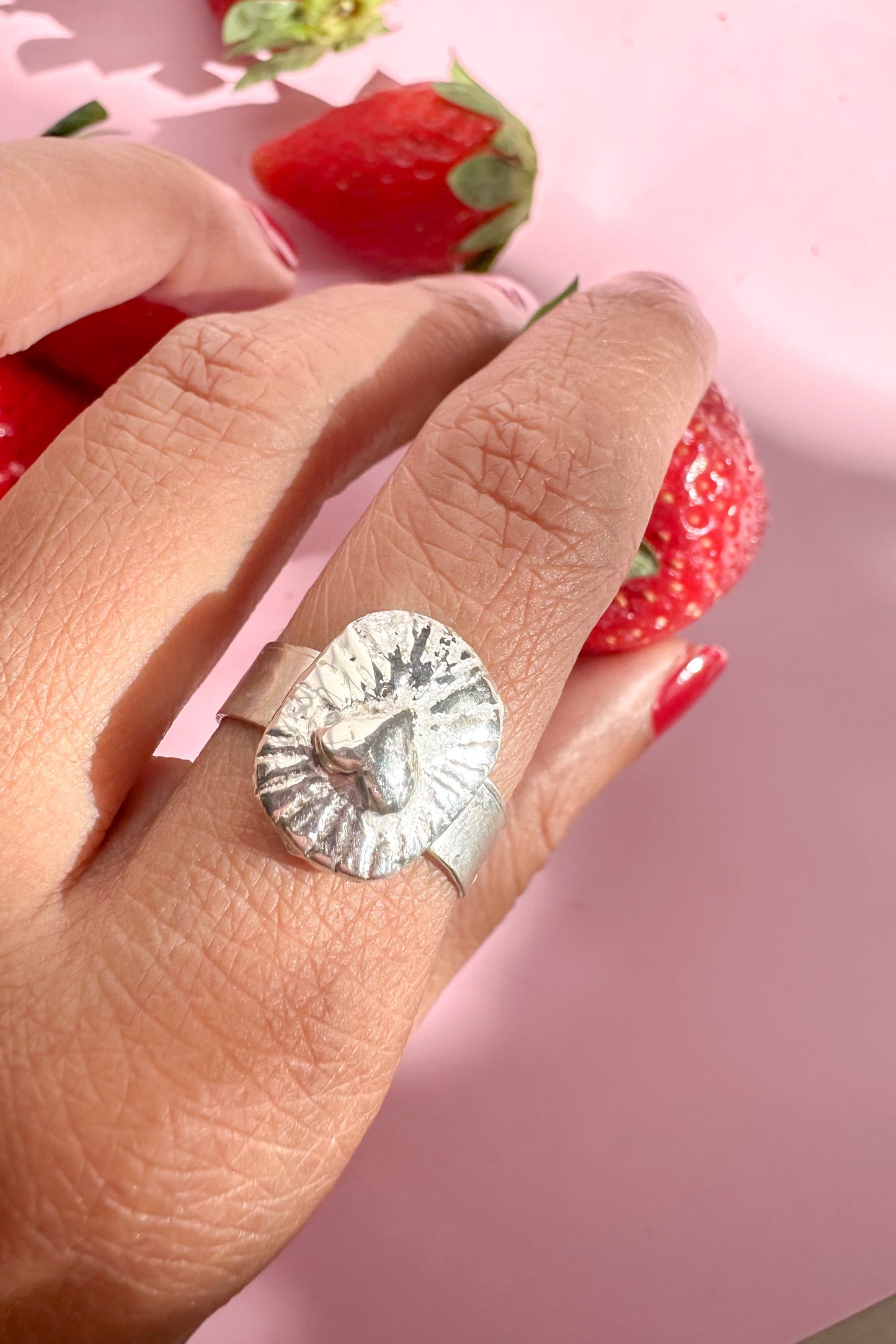 Radiating Heart Ring