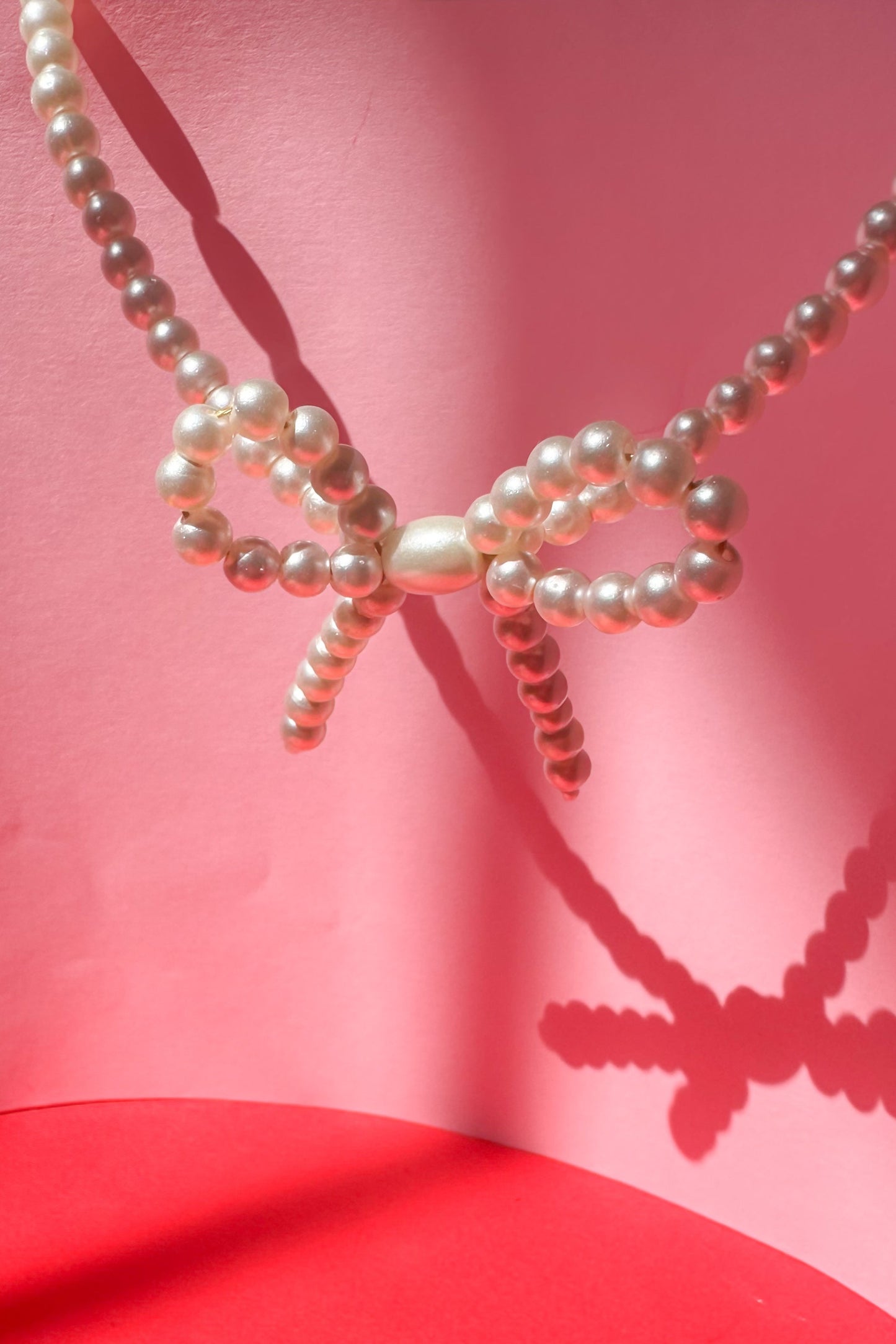 Elegant Bow Necklace