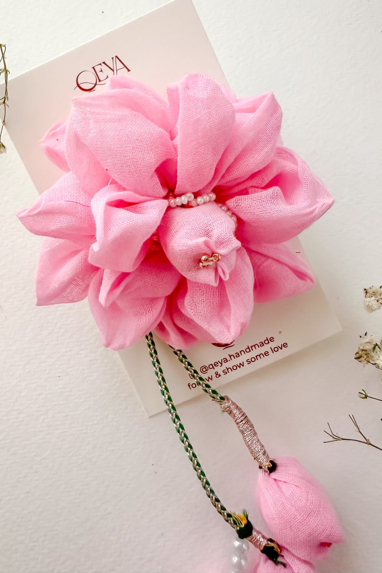 Padma Claw Clip