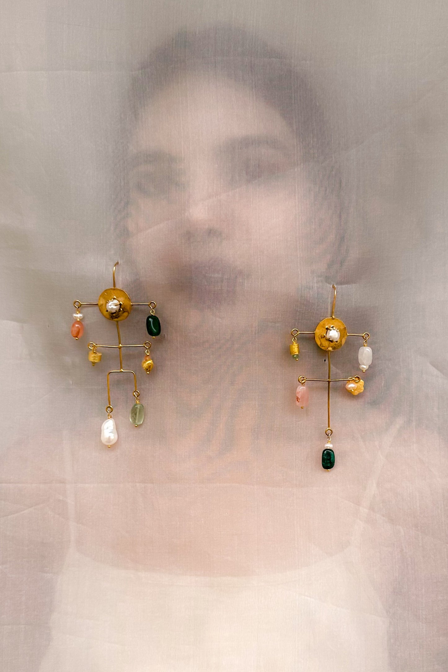 Darkth Balance Earring