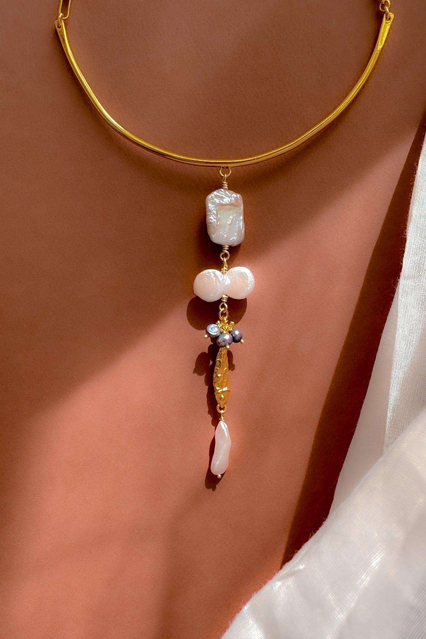 Sirona Necklace
