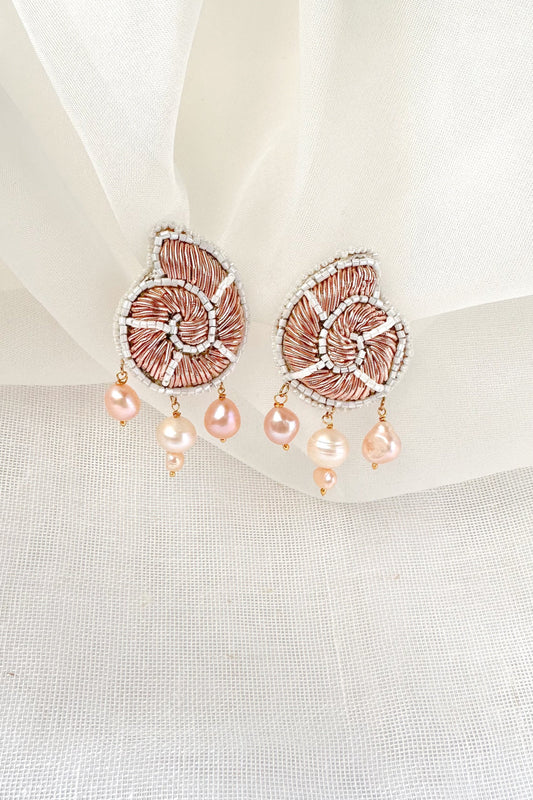 Gold Shell Earring