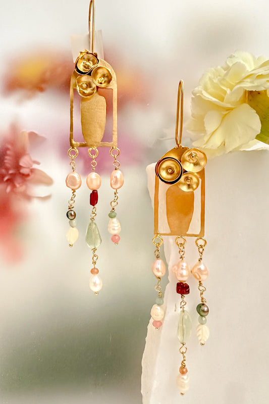 Guldasta Earring